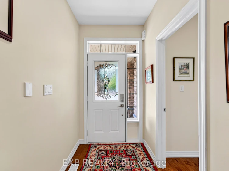 17 Wyndham Circle, Georgina, ON, L0E 1R0 - 5