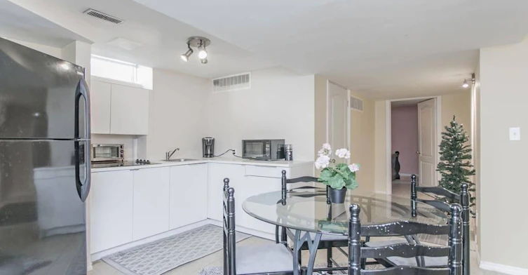 Basement-49 Nantucket Drive, Richmond Hill, ON, L4E 3V8 - 3