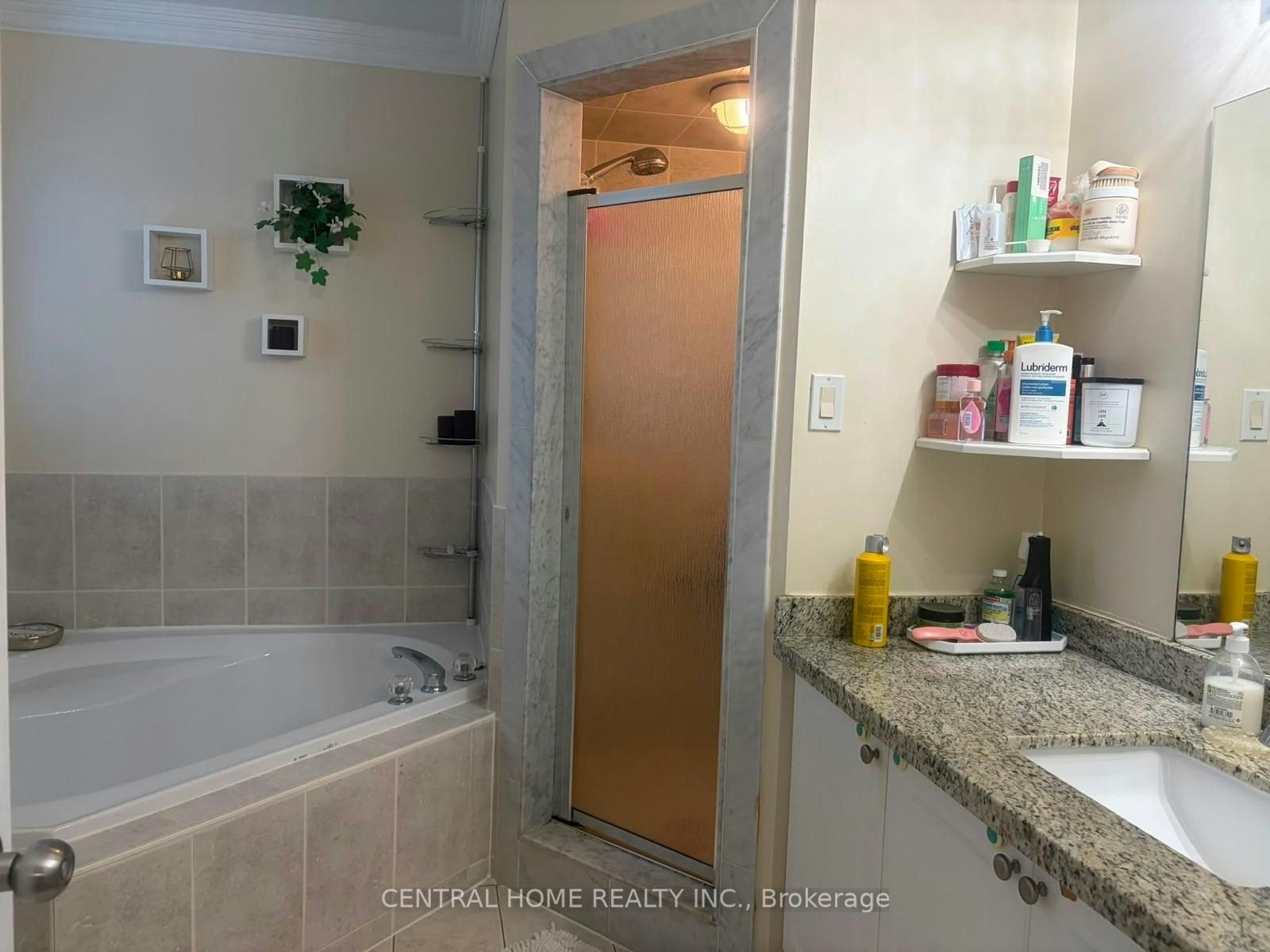 75 Bayswater Avenue, Richmond Hill, ON, L4E 4E6 - 17