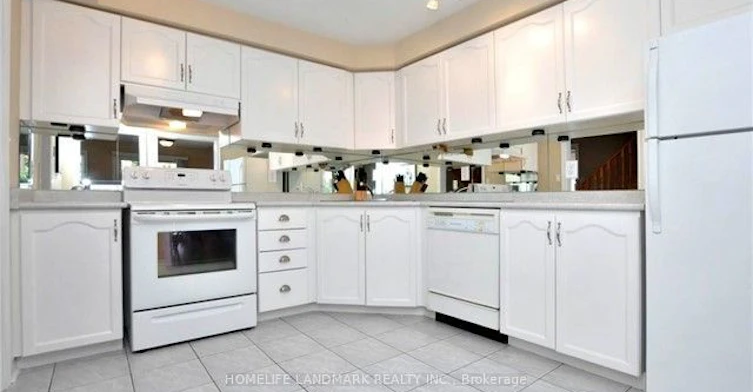 48 Widdifield Avenue, Newmarket, ON, L3X 1Z4 - 6