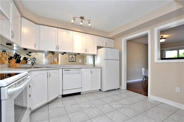 48 Widdifield Avenue, Newmarket, ON, L3X 1Z4 - 7