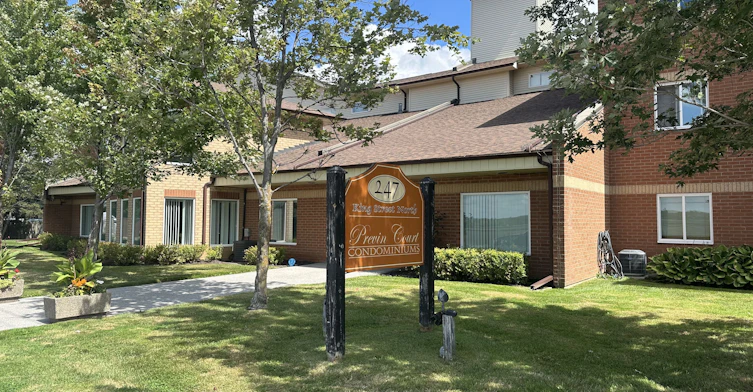 106-247 King Street, New Tecumseth, ON, L9R 1N4