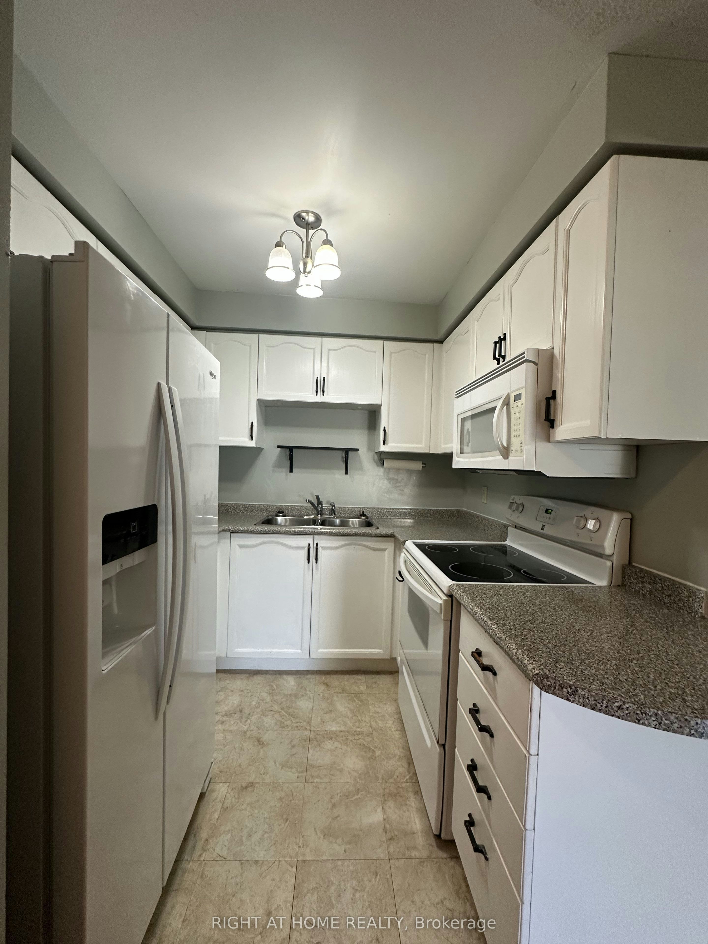 106-247 King Street, New Tecumseth, ON, L9R 1N4 - 21