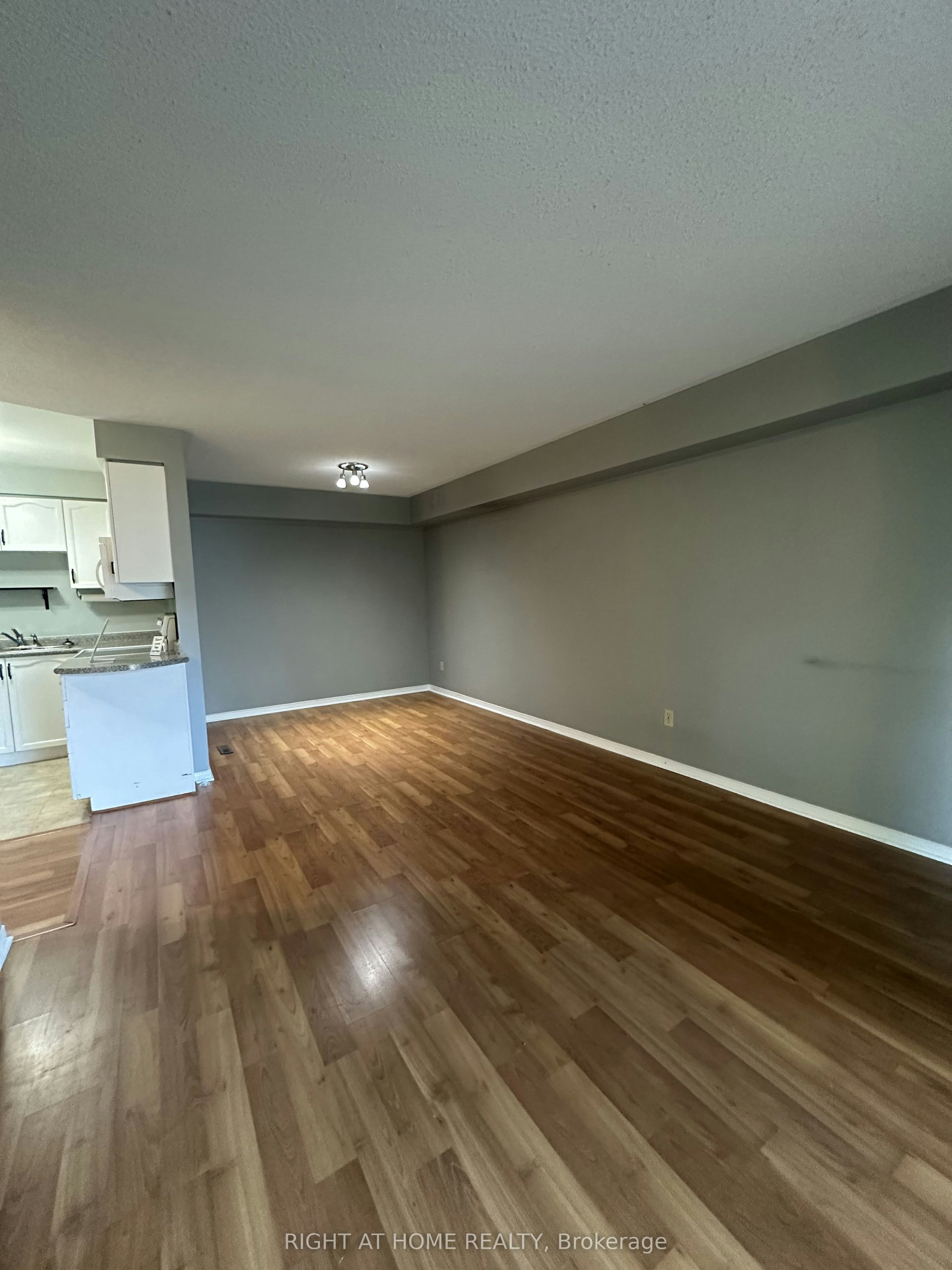106-247 King Street, New Tecumseth, ON, L9R 1N4 - 27