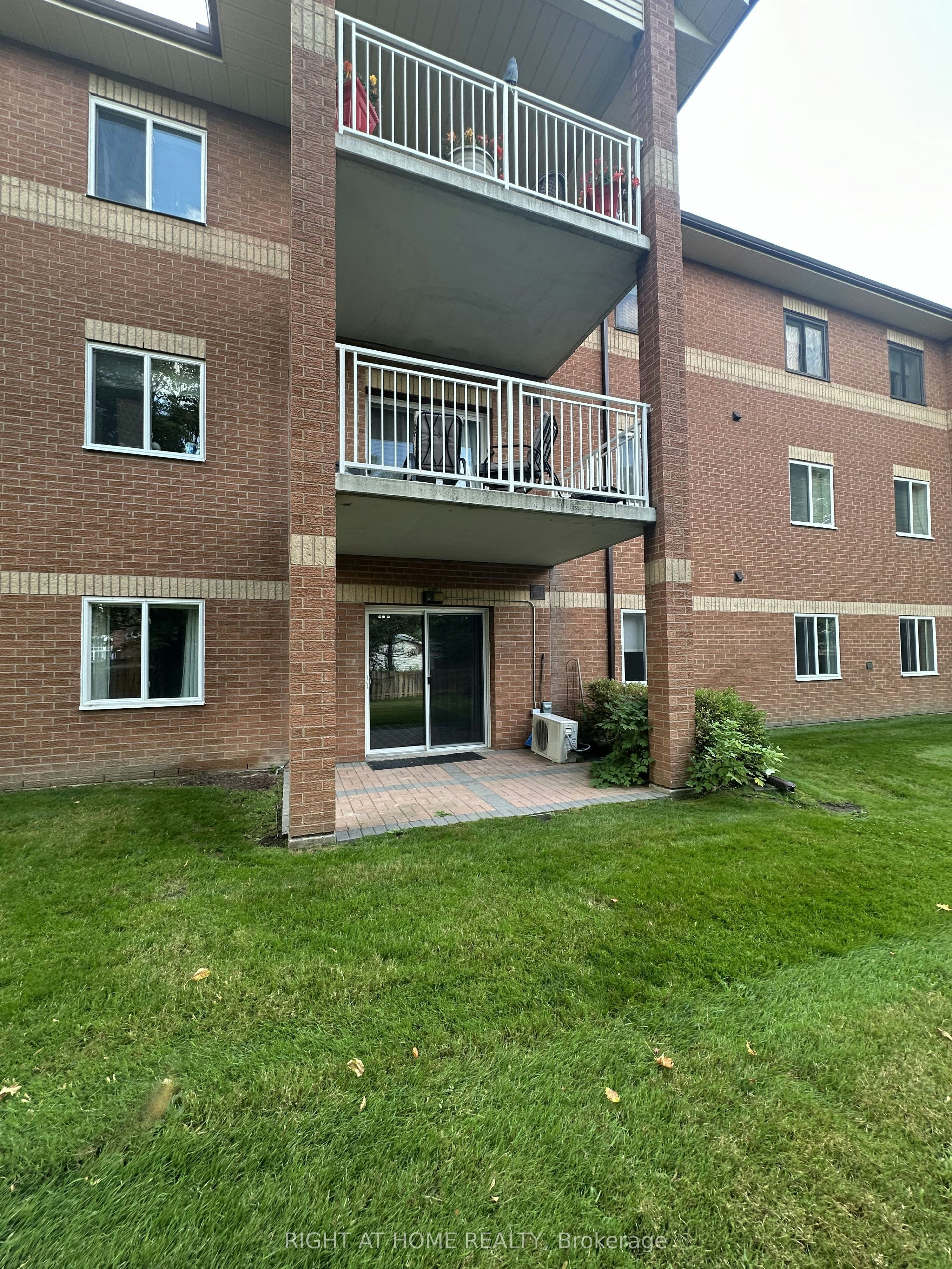 106-247 King Street, New Tecumseth, ON, L9R 1N4 - 33