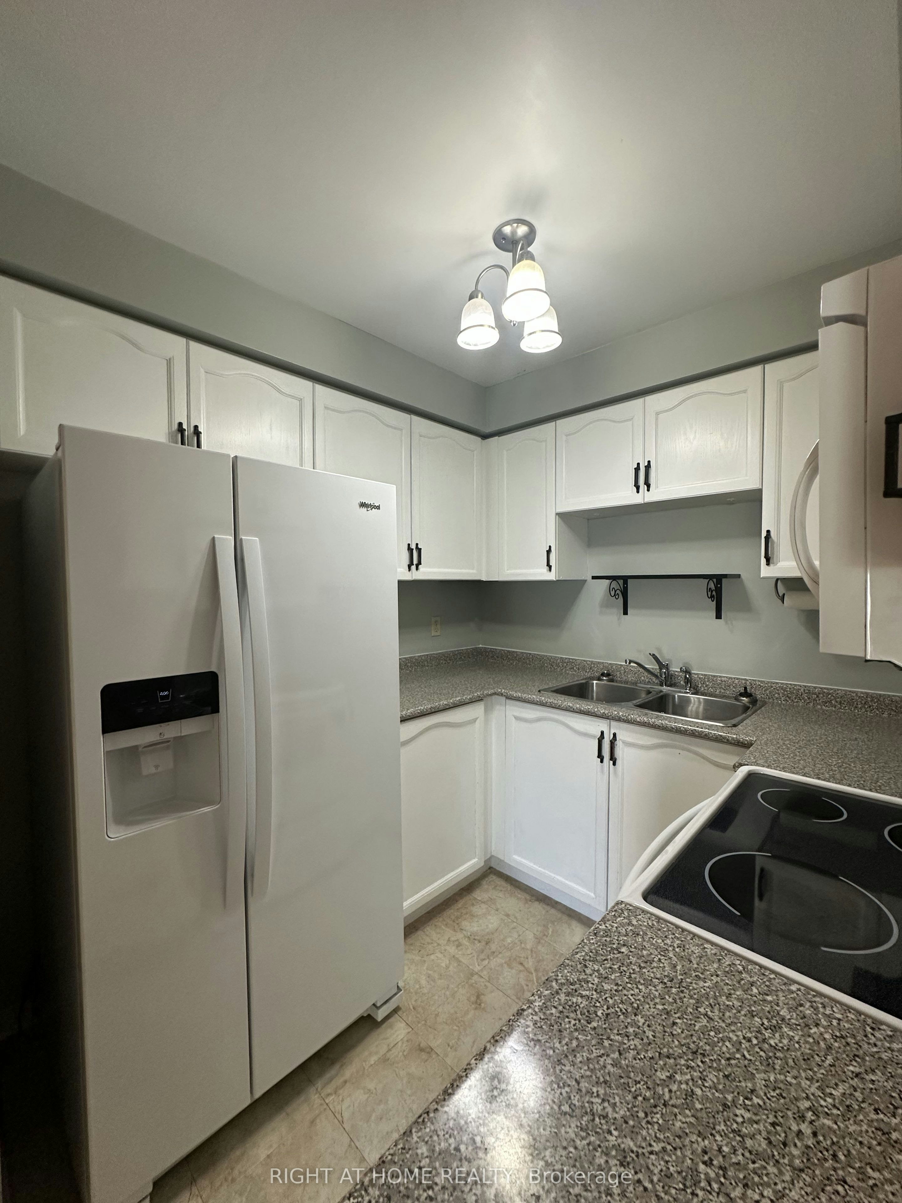 106-247 King Street, New Tecumseth, ON, L9R 1N4 - 20