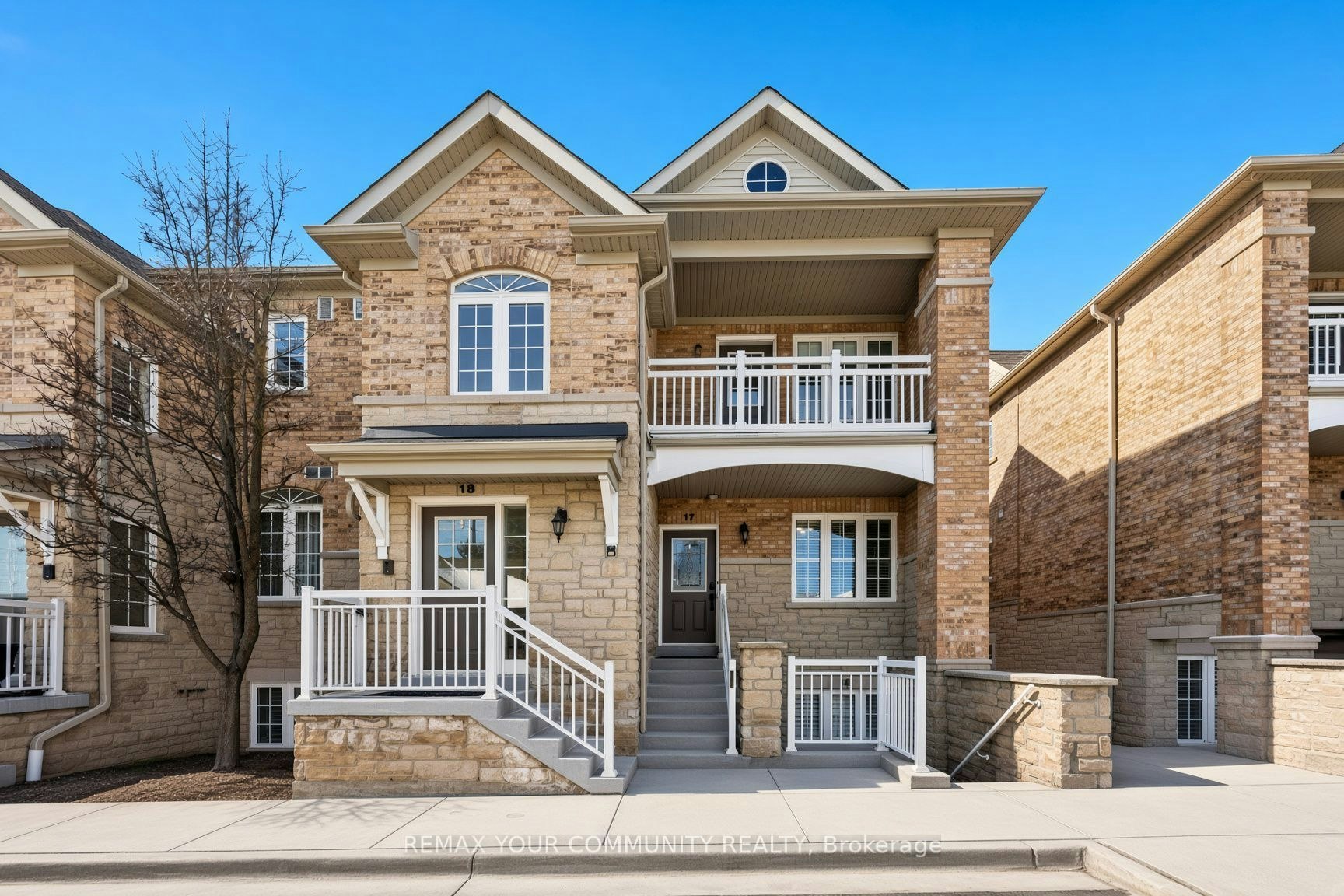 17-520 Silken Laumann Drive, Newmarket, ON, L3X 2S7