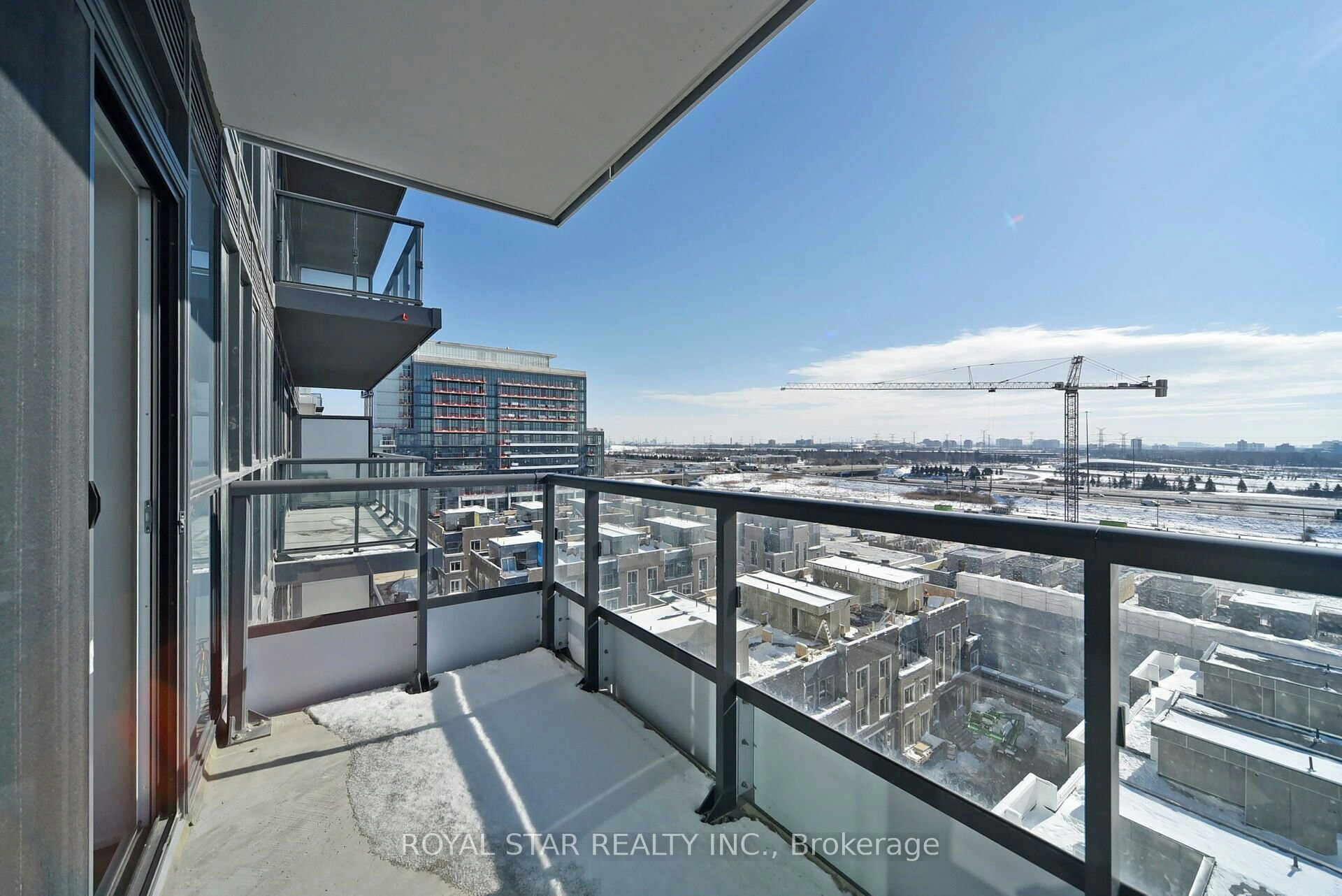 909-10 Honeycrisp Crescent, Vaughan, ON, L4K 0M7 - 36