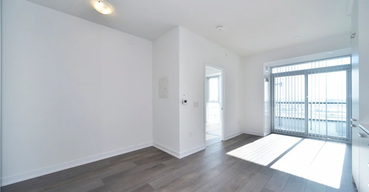 909-10 Honeycrisp Crescent, Vaughan, ON, L4K 0M7 - 24