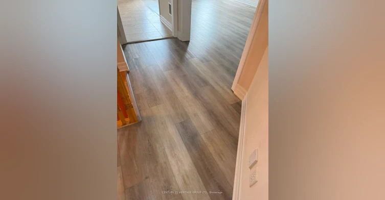 11 Fred Mason Street, Georgina, ON, L4P 0B2 - 3