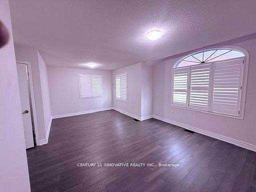 2130 Taggart Court E, Innisfil, ON, L9S 0C4 - 4