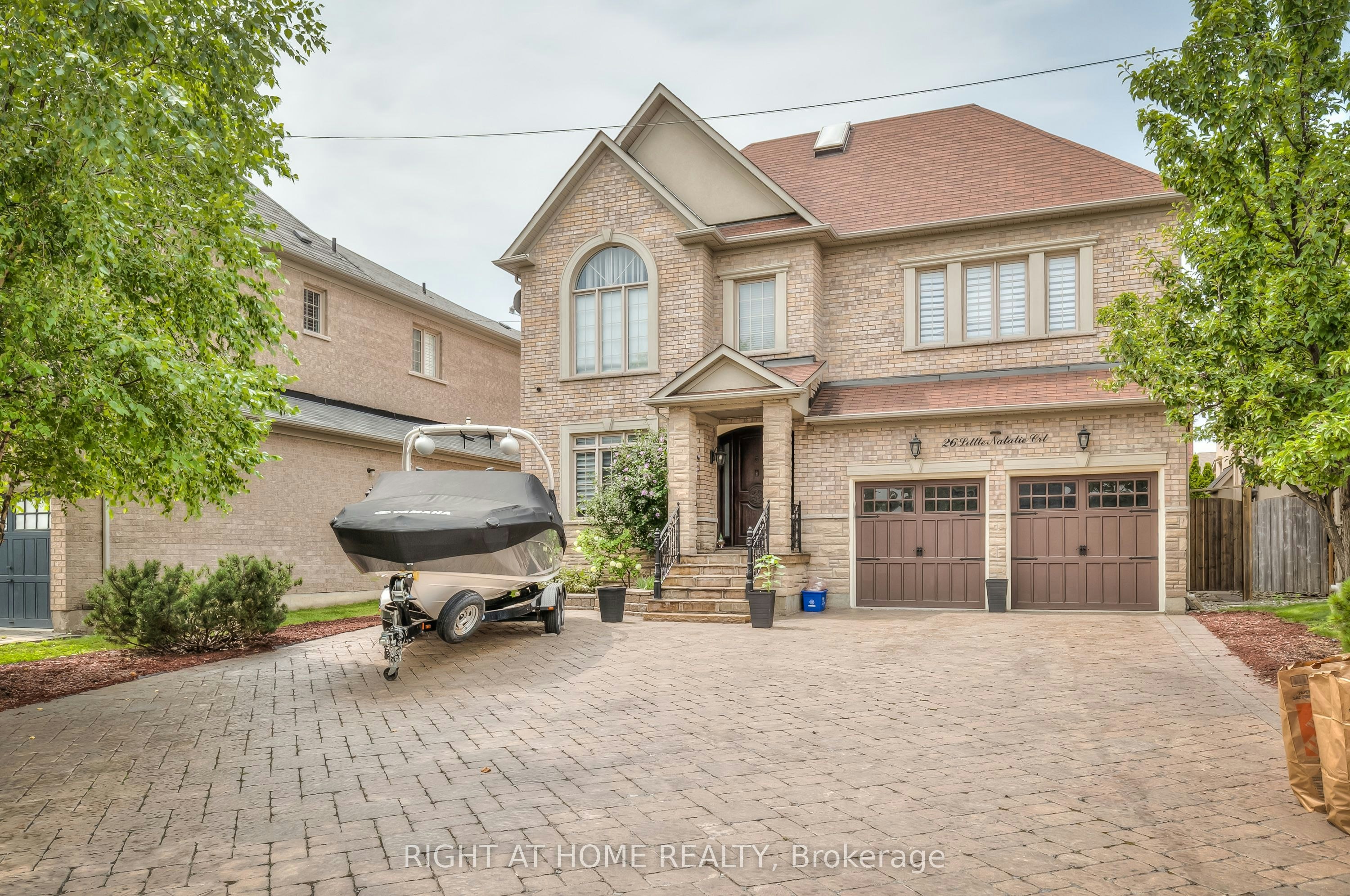 26 Little Natalie Court, Vaughan, ON, L6A 0J1
