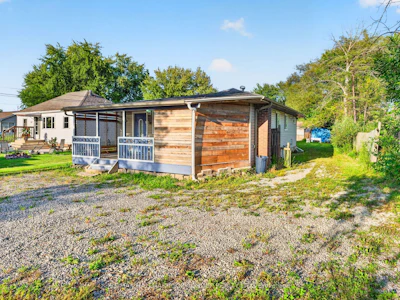 815 Lagoon Drive - 3