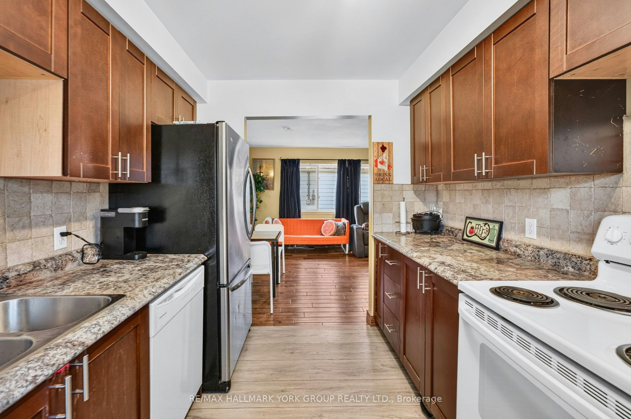 815 Lagoon Drive, Georgina, ON, L0E 1S0 - 12