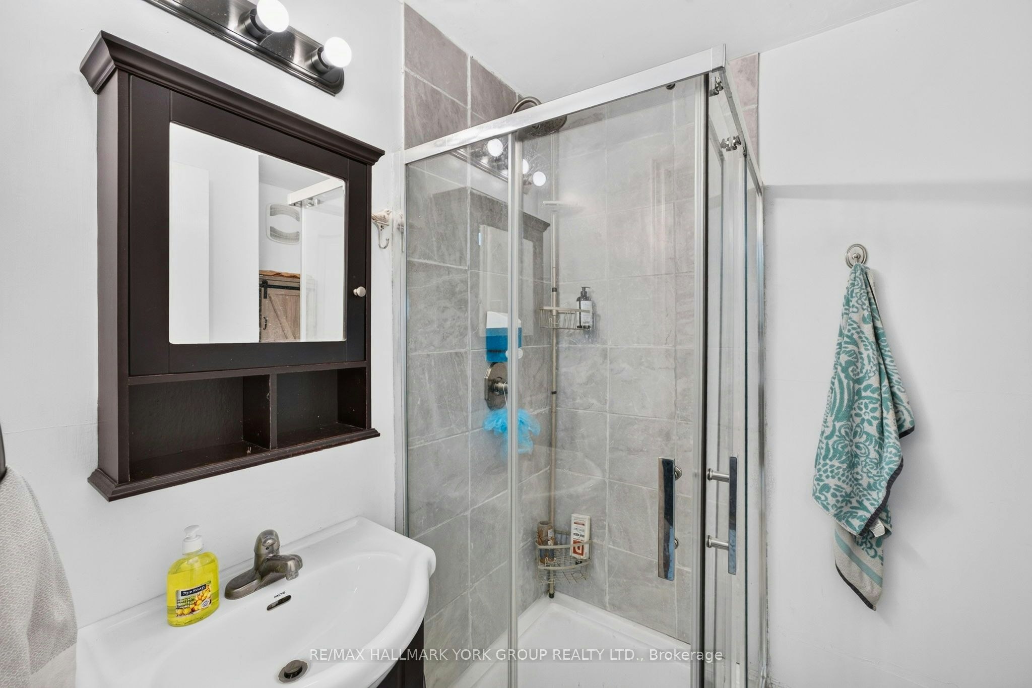 815 Lagoon Drive, Georgina, ON, L0E 1S0 - 16