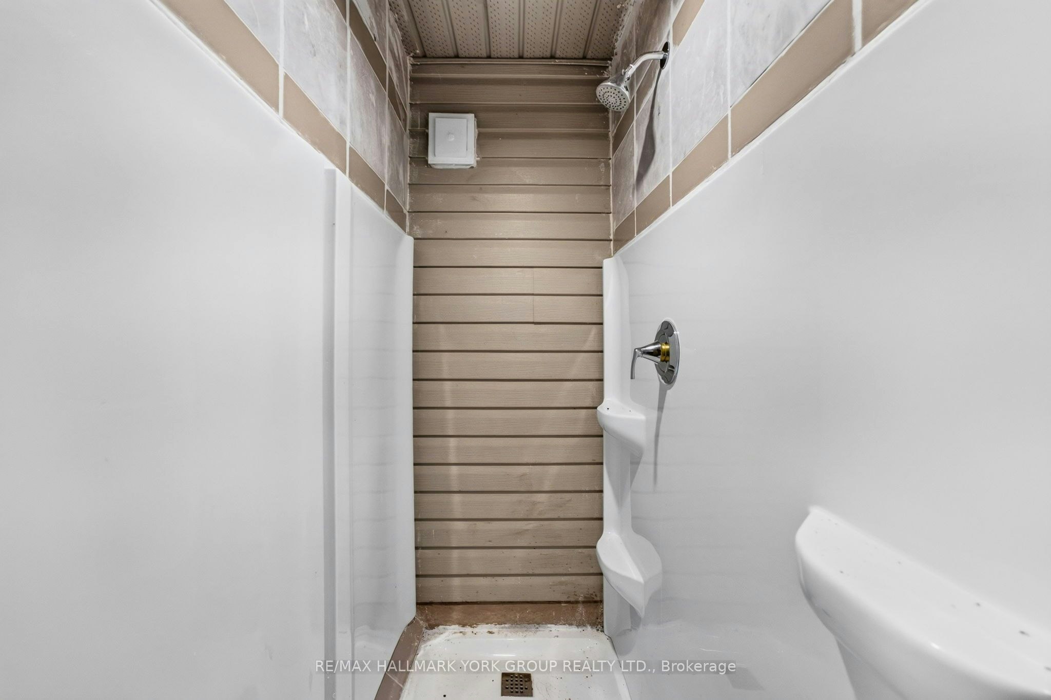 815 Lagoon Drive, Georgina, ON, L0E 1S0 - 24