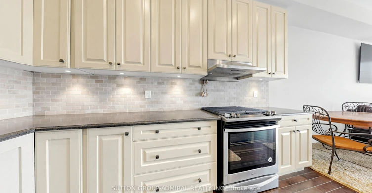 109 Laskin Drive, Vaughan, ON, L6A 5A4 - 11