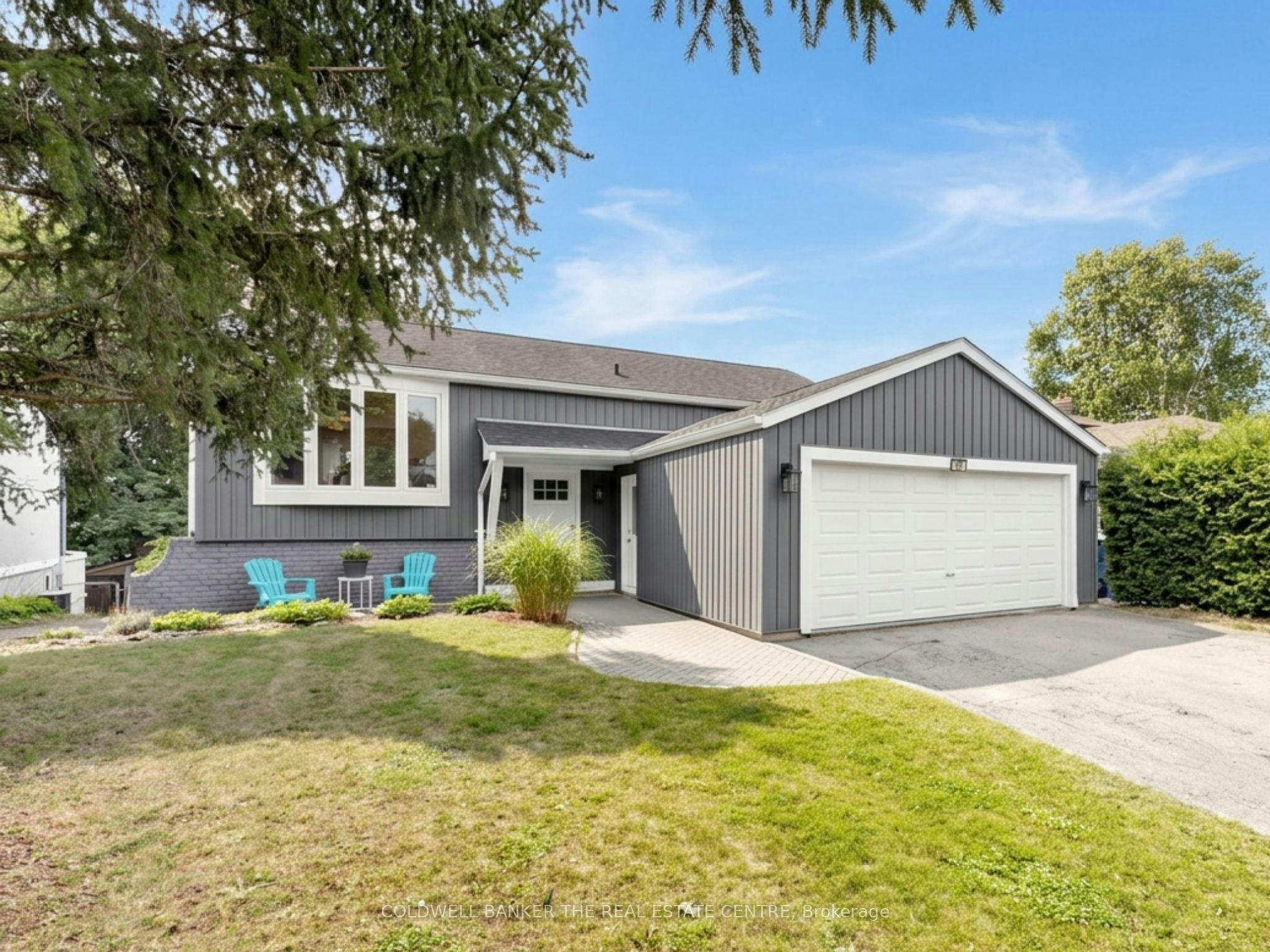 17 Blackstone Court, East Gwillimbury, ON, L9N 1C2