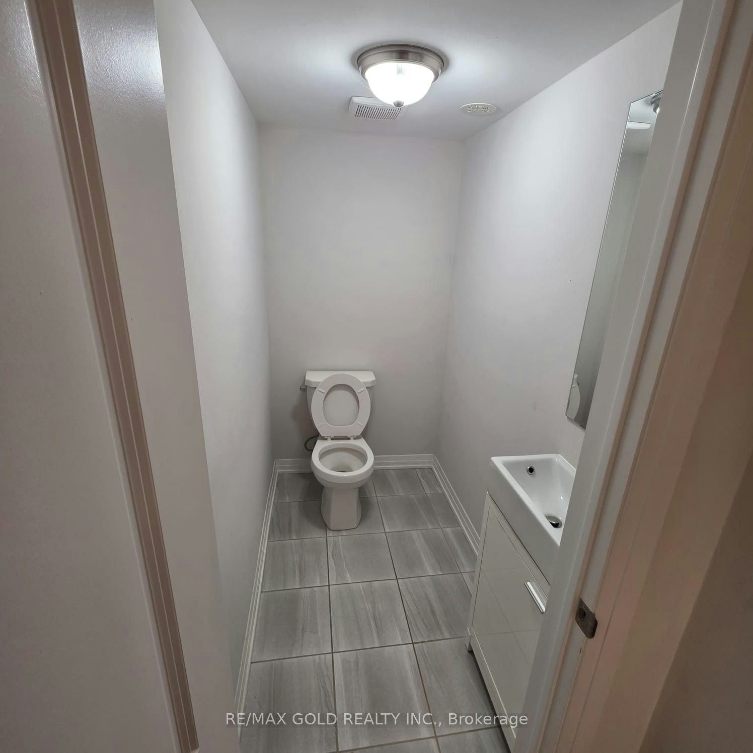 2-21 Baynes Way, Bradford West Gwillimbury, ON, L3Z 4M5 - 25
