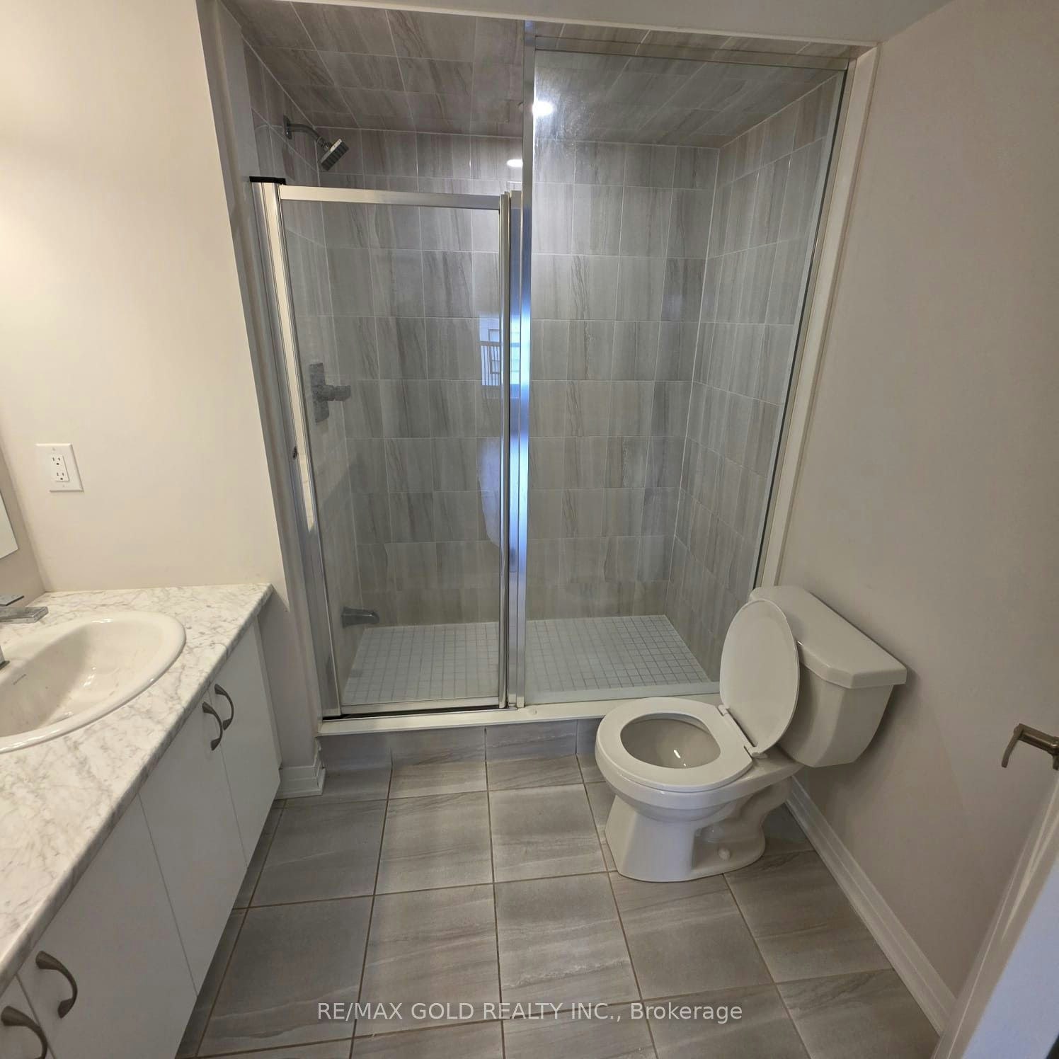 2-21 Baynes Way, Bradford West Gwillimbury, ON, L3Z 4M5 - 11