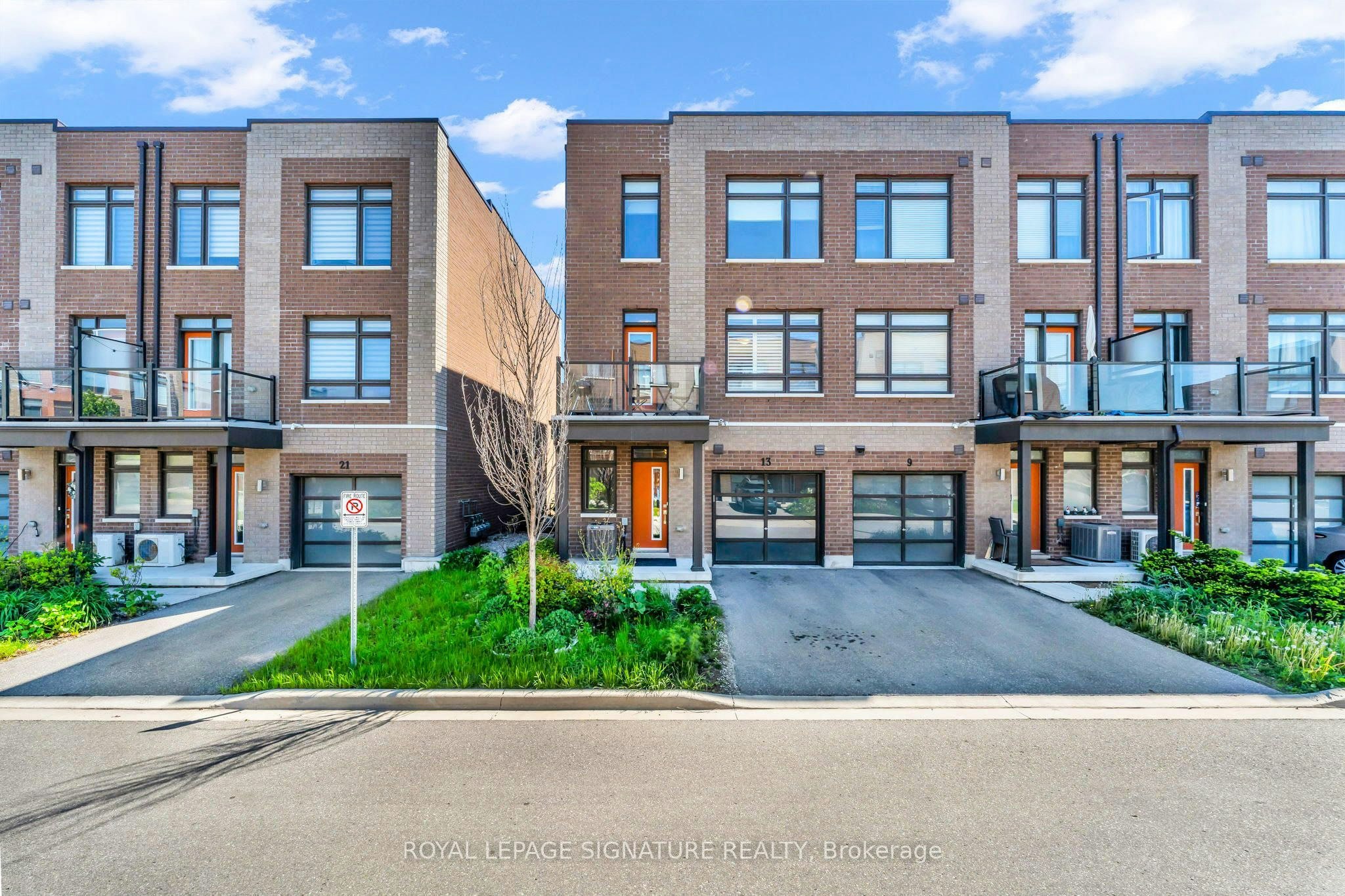 13 Bluenose Street, Vaughan, ON, L4L 0L7