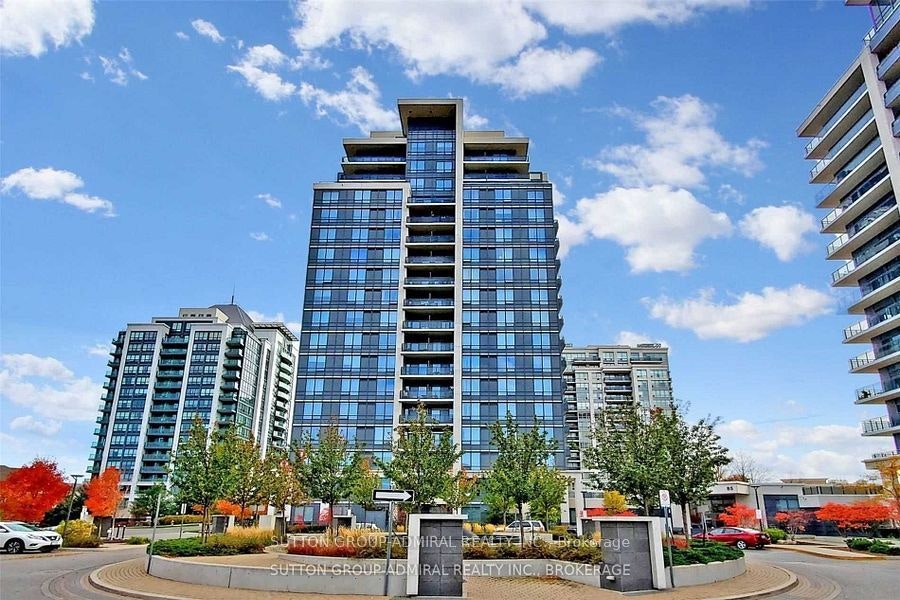404-75 North Park Road, Vaughan, ON, L4J 0G6