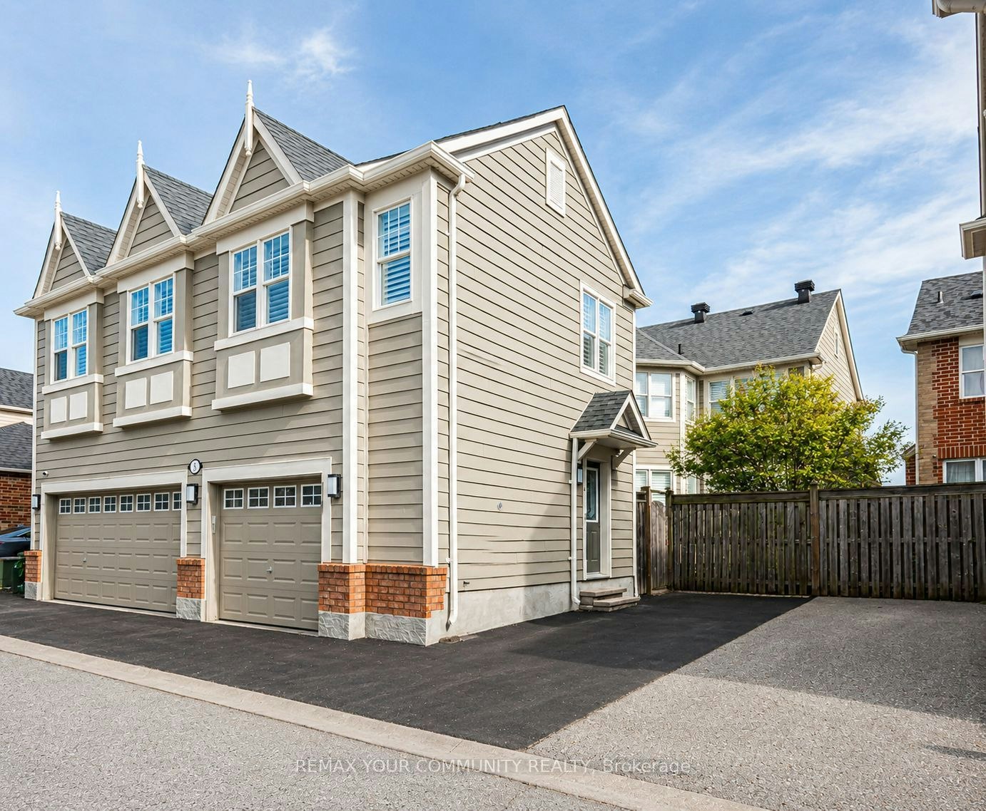 Coach House-5 Chippenham Lane, Markham, ON, L6B 1L6