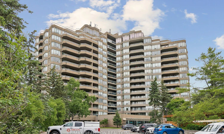 1215-610 Bullock Drive