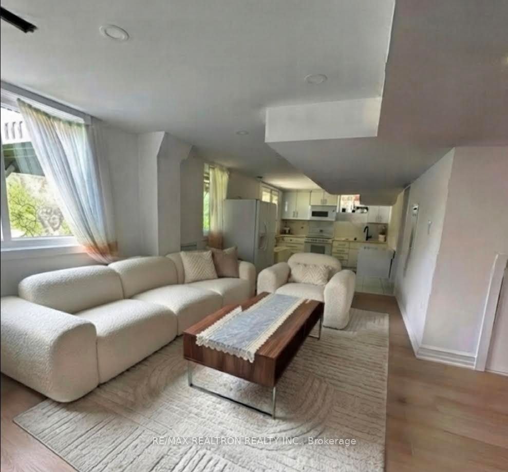 55 Cromarty Place, Vaughan, ON, L6A 1E6 - 2