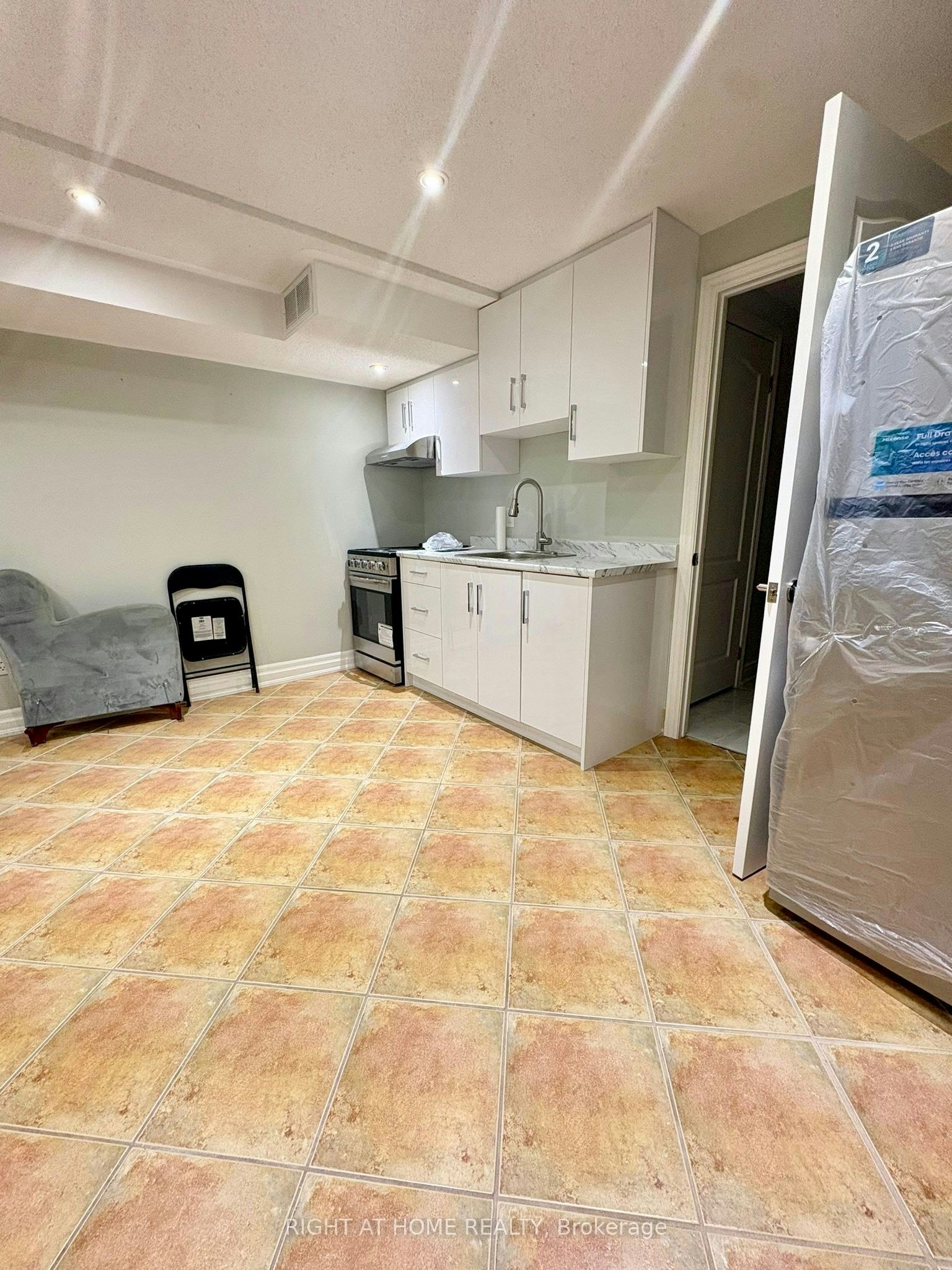 bsmnt-287 Wildberry Crescent, Vaughan, ON, L4H 2H6 - 7