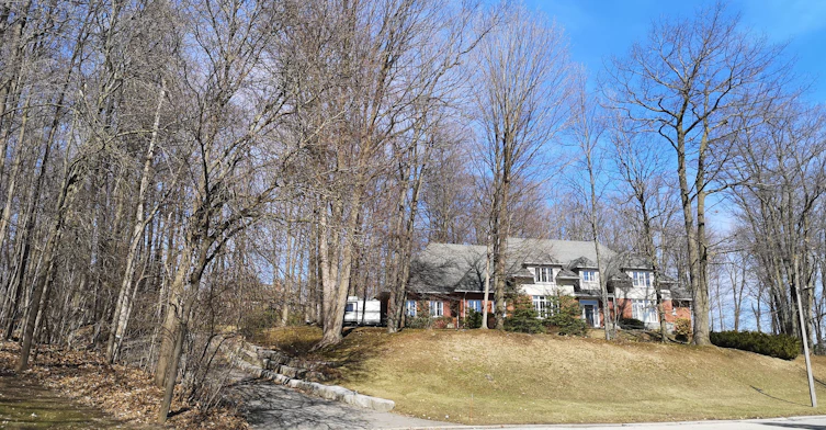 36 Country Heights Drive, Richmond Hill, ON, L4E 3M8 - 4