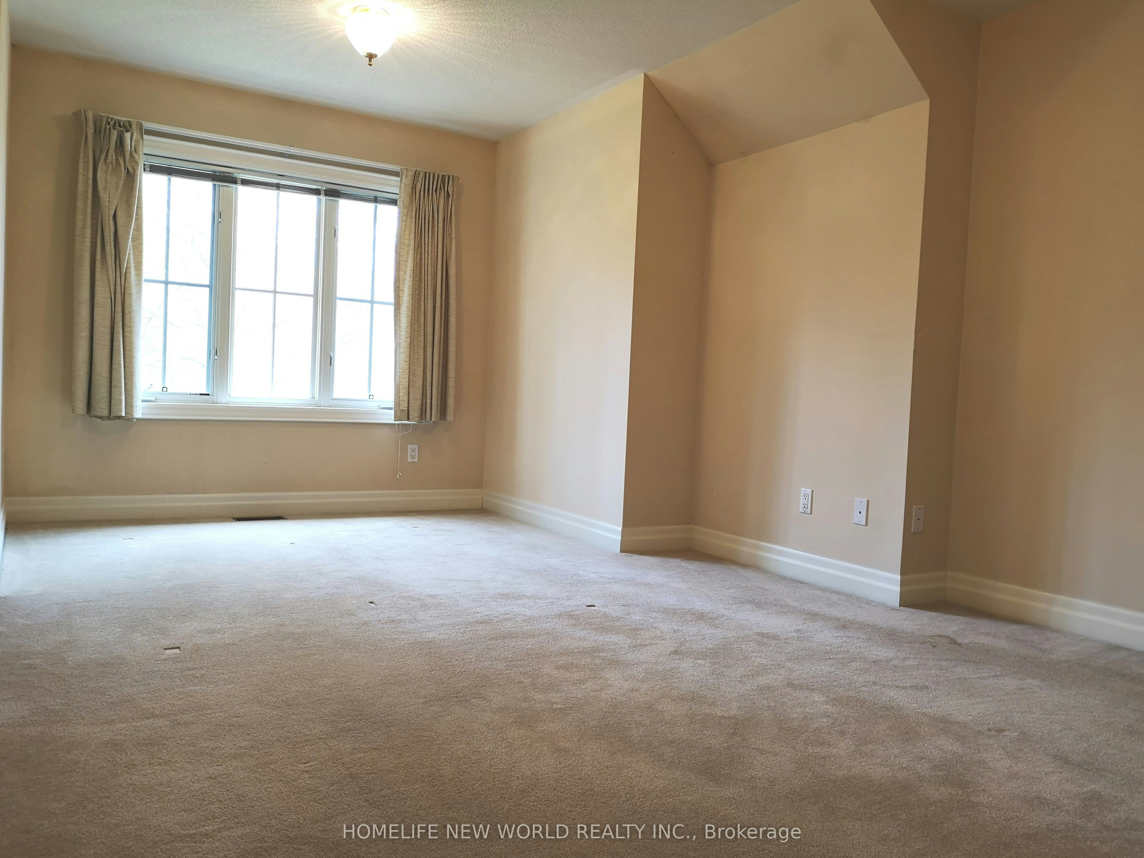 36 Country Heights Drive, Richmond Hill, ON, L4E 3M8 - 17