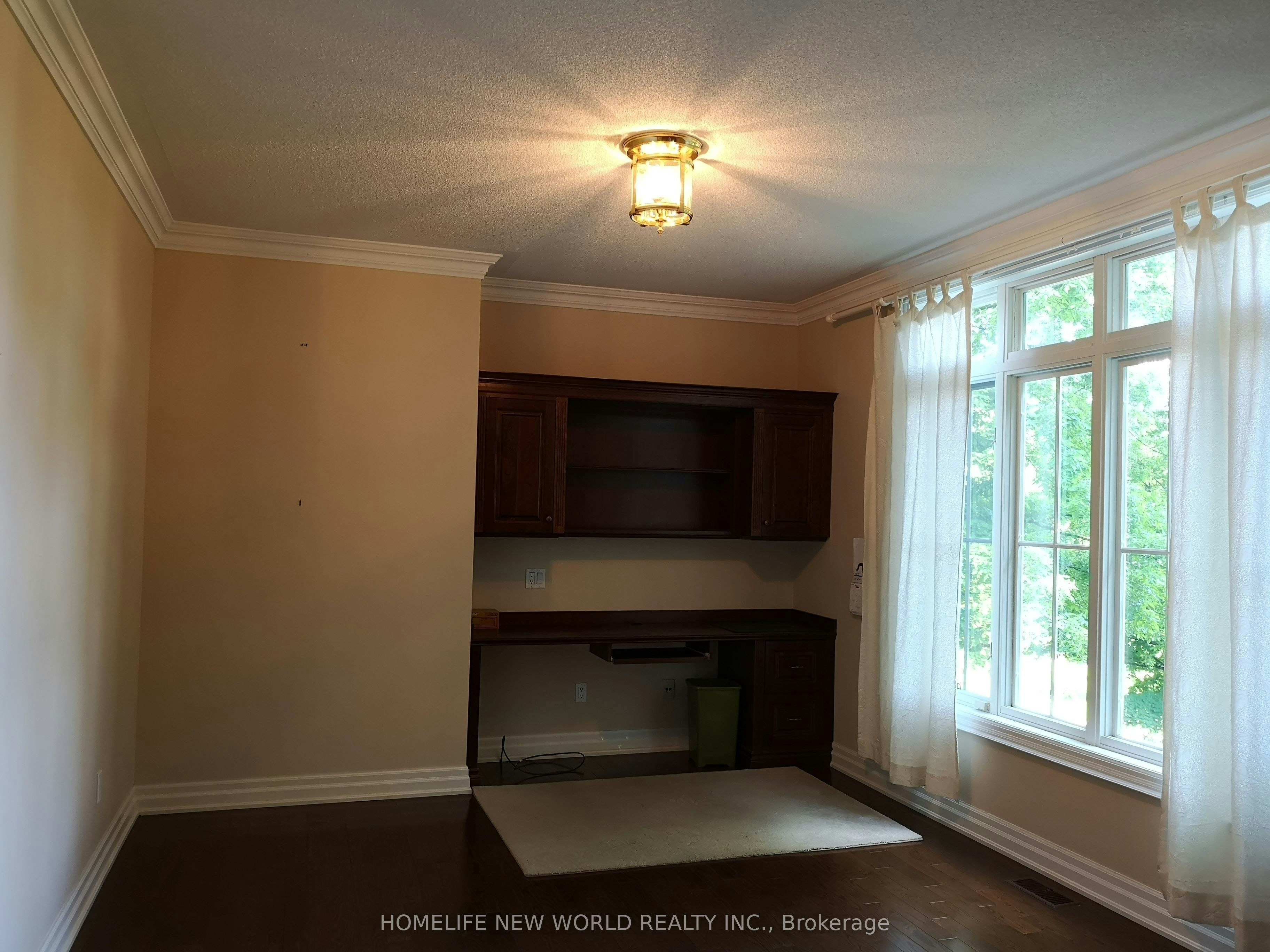 36 Country Heights Drive, Richmond Hill, ON, L4E 3M8 - 8