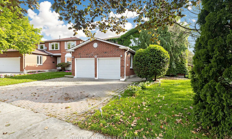 43 Topham Crescent