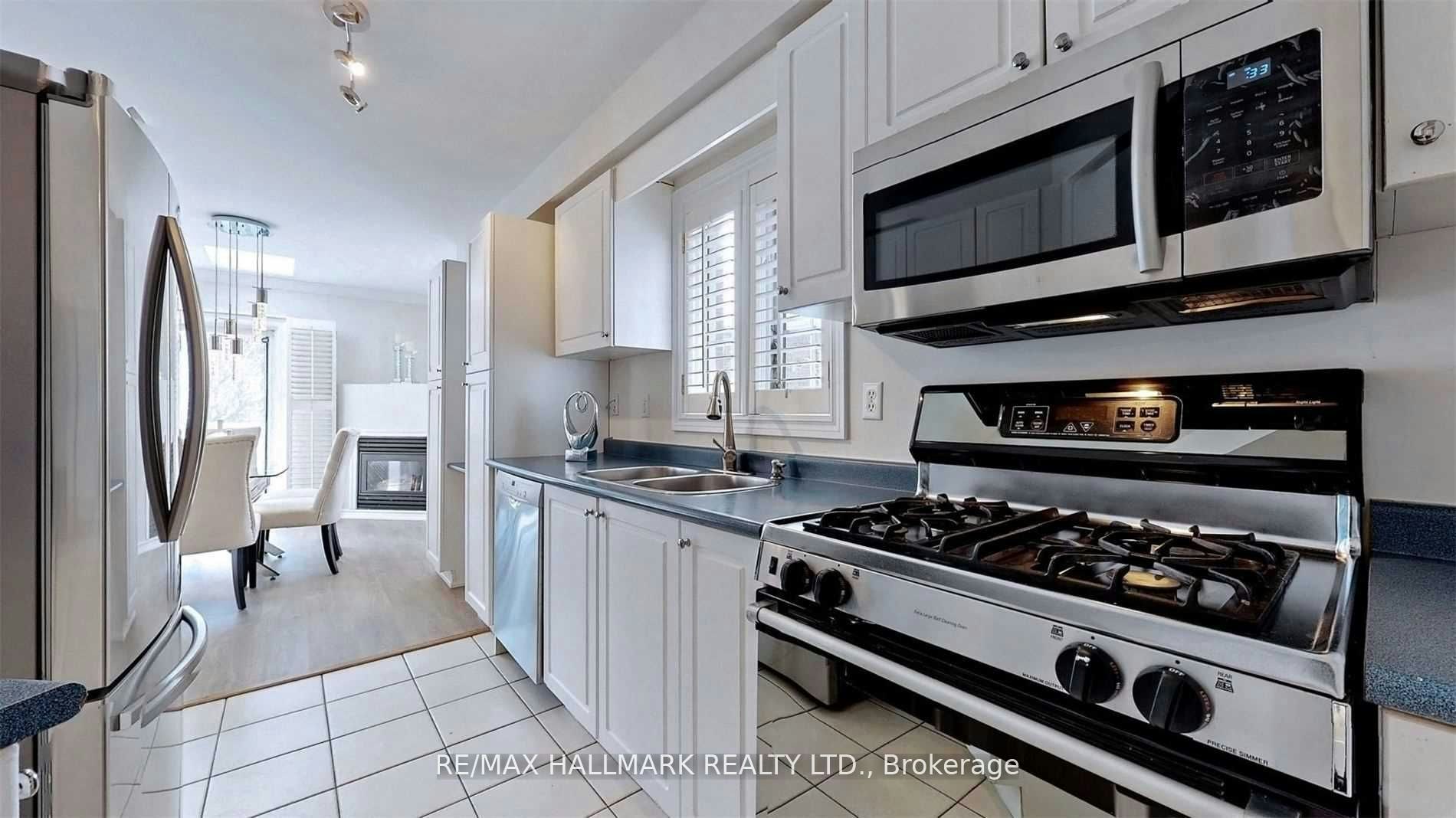 77 Silverdart Crescent, Richmond Hill, ON, L4E 3T8 - 10