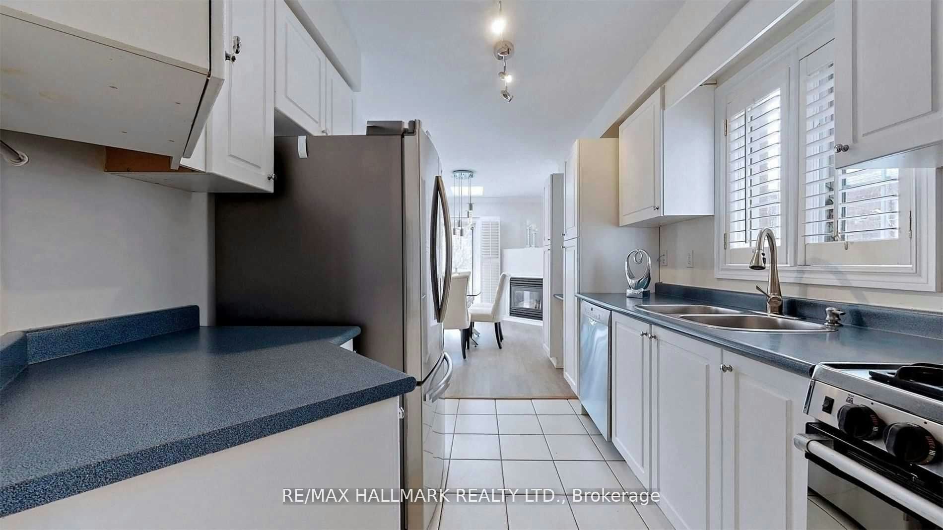 77 Silverdart Crescent, Richmond Hill, ON, L4E 3T8 - 9