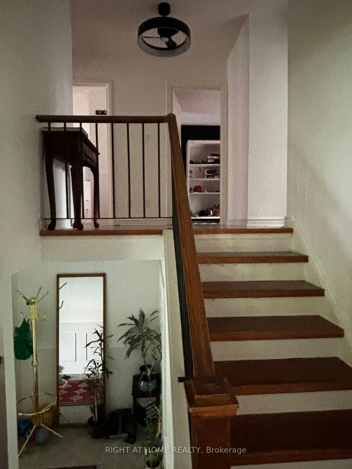 Upper-278 Waratah Avenue, Newmarket, ON, L3Y 5J2 - 9