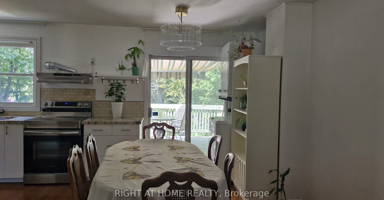 Upper-278 Waratah Avenue, Newmarket, ON, L3Y 5J2 - 6