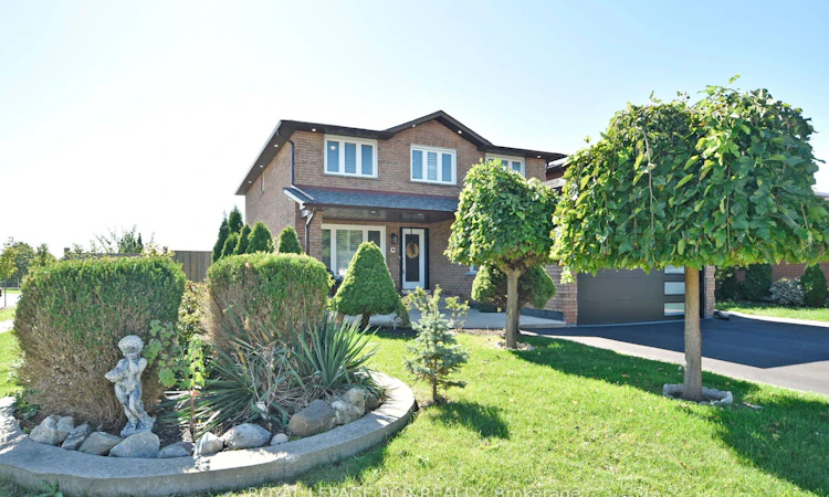 3 Jackman Crescent