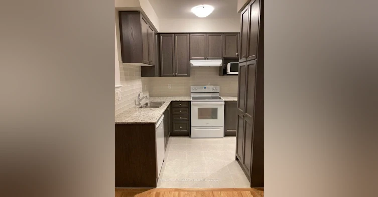 118 Bravo Lane, Newmarket, ON, L3X 0L3 - 2