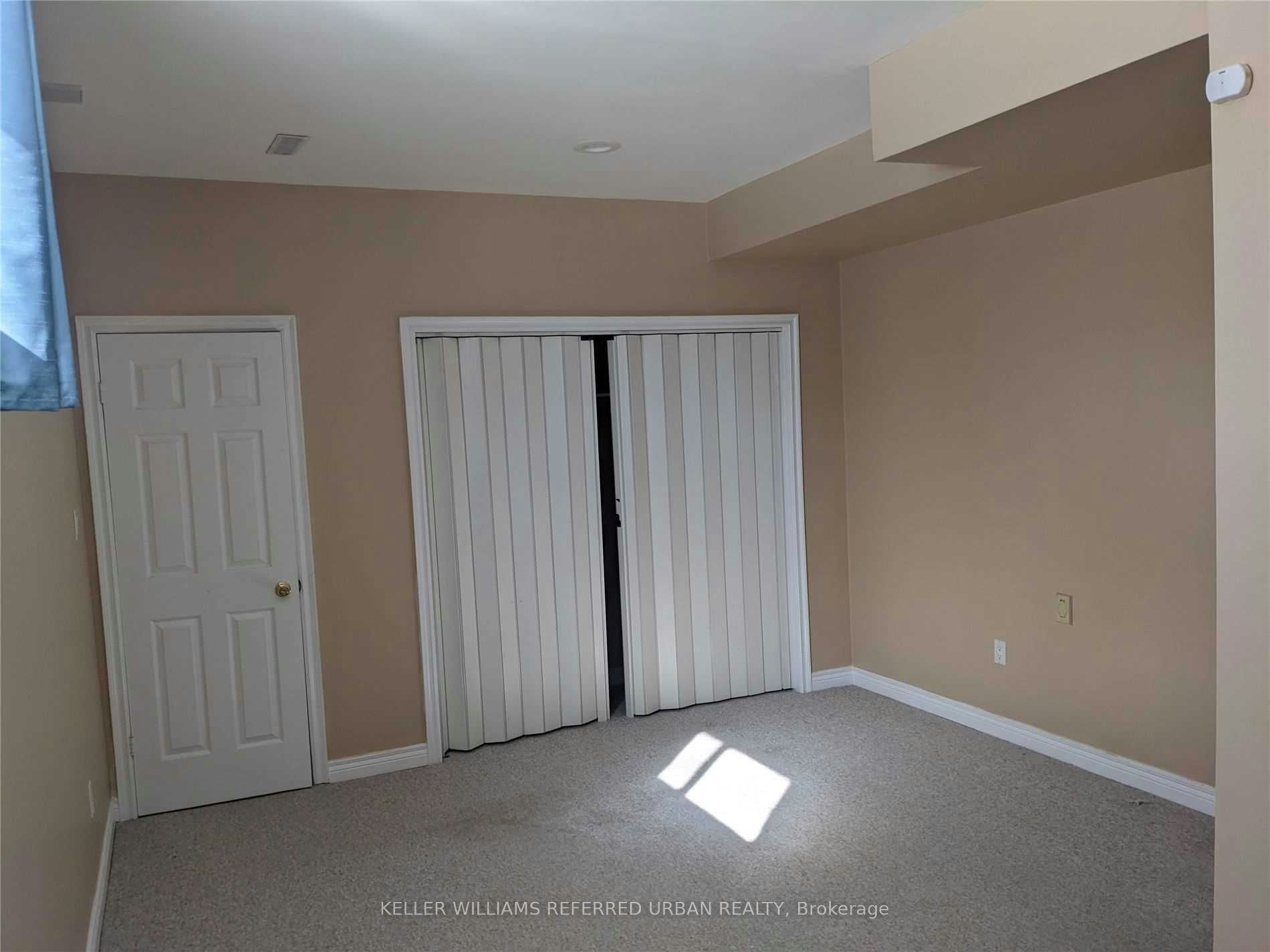 Lower-132 Old Surrey Lane, Richmond Hill, ON, L4C 8S6 - 12