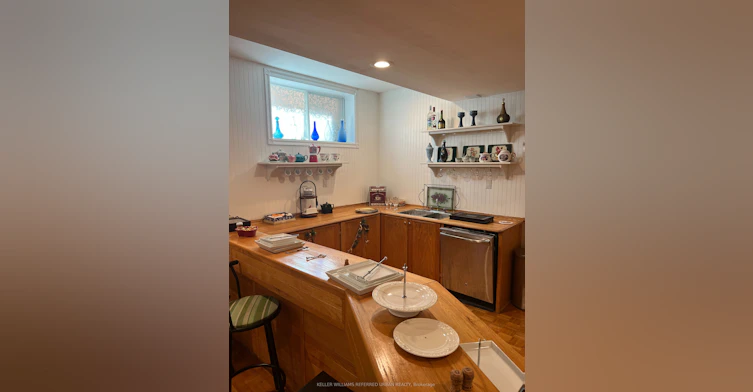 Lower-132 Old Surrey Lane, Richmond Hill, ON, L4C 8S6 - 3