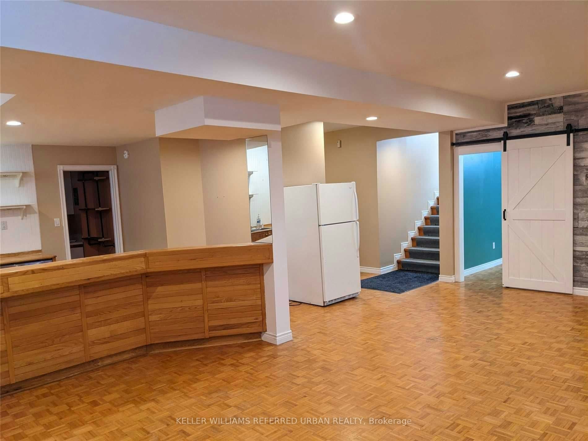 Lower-132 Old Surrey Lane, Richmond Hill, ON, L4C 8S6 - 3