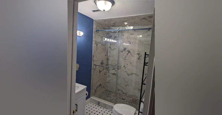 Lower-132 Old Surrey Lane, Richmond Hill, ON, L4C 8S6 - 9