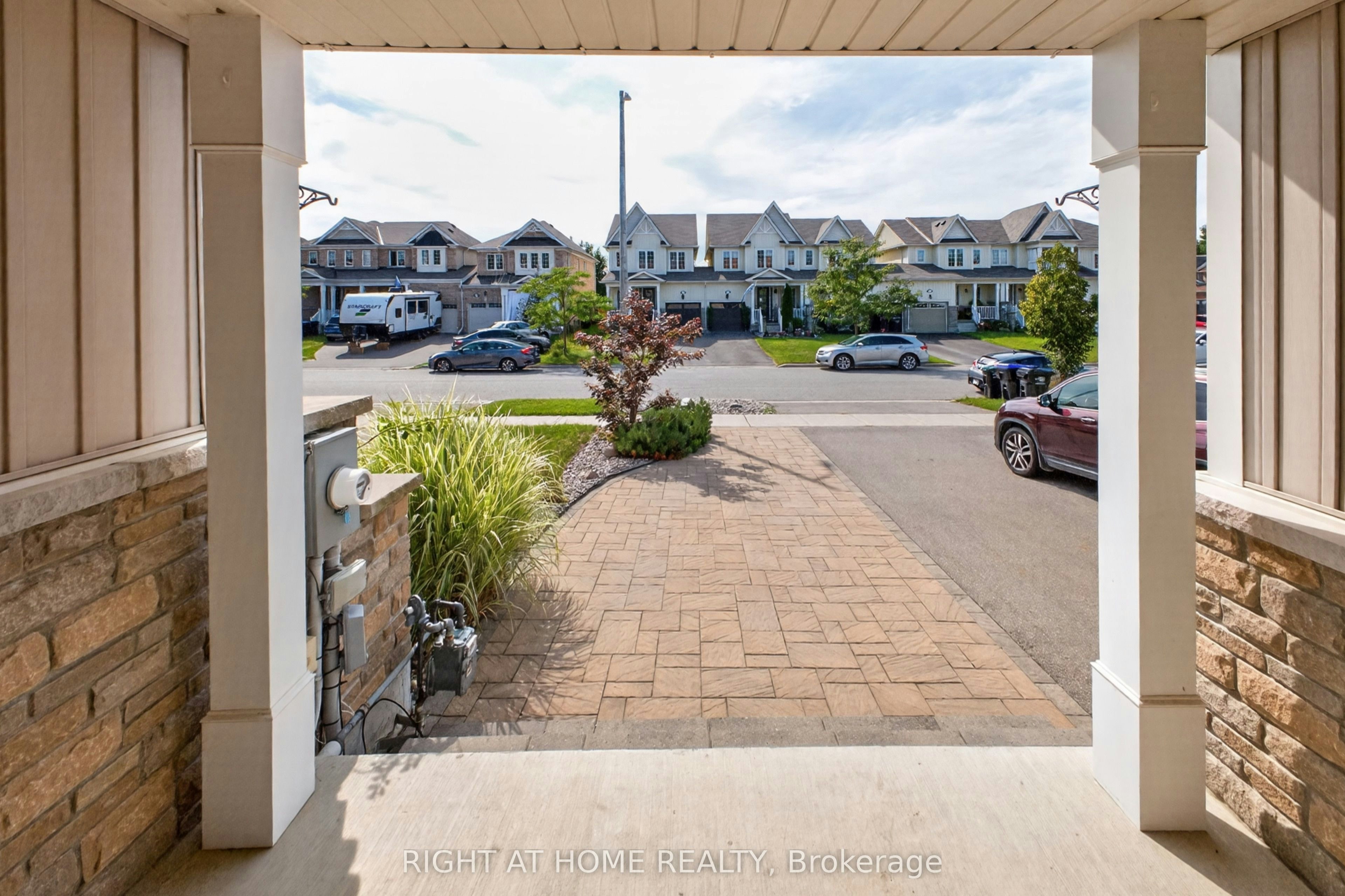 78 Blanchard Crescent, Essa, ON, L3W 0M9 - 6