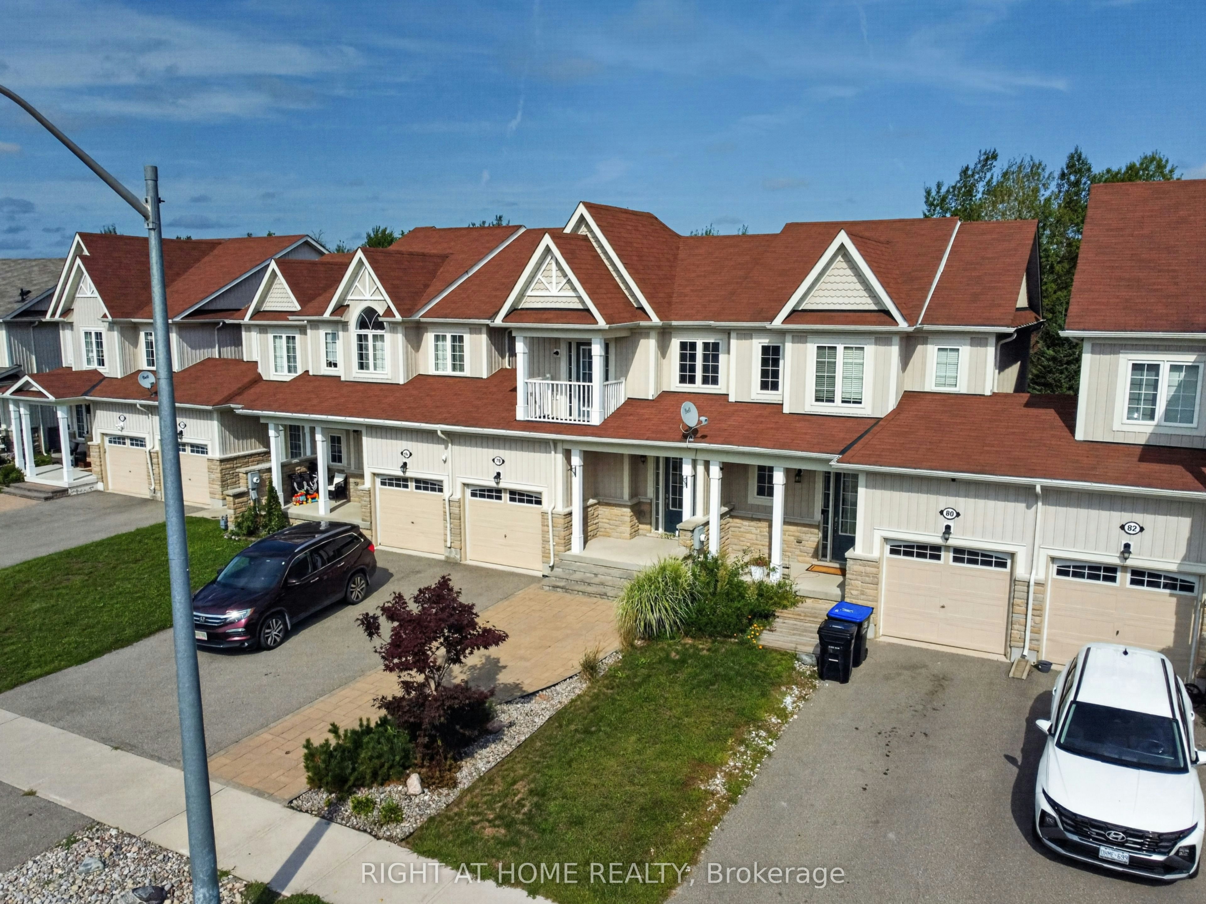78 Blanchard Crescent, Essa, ON, L3W 0M9 - 4