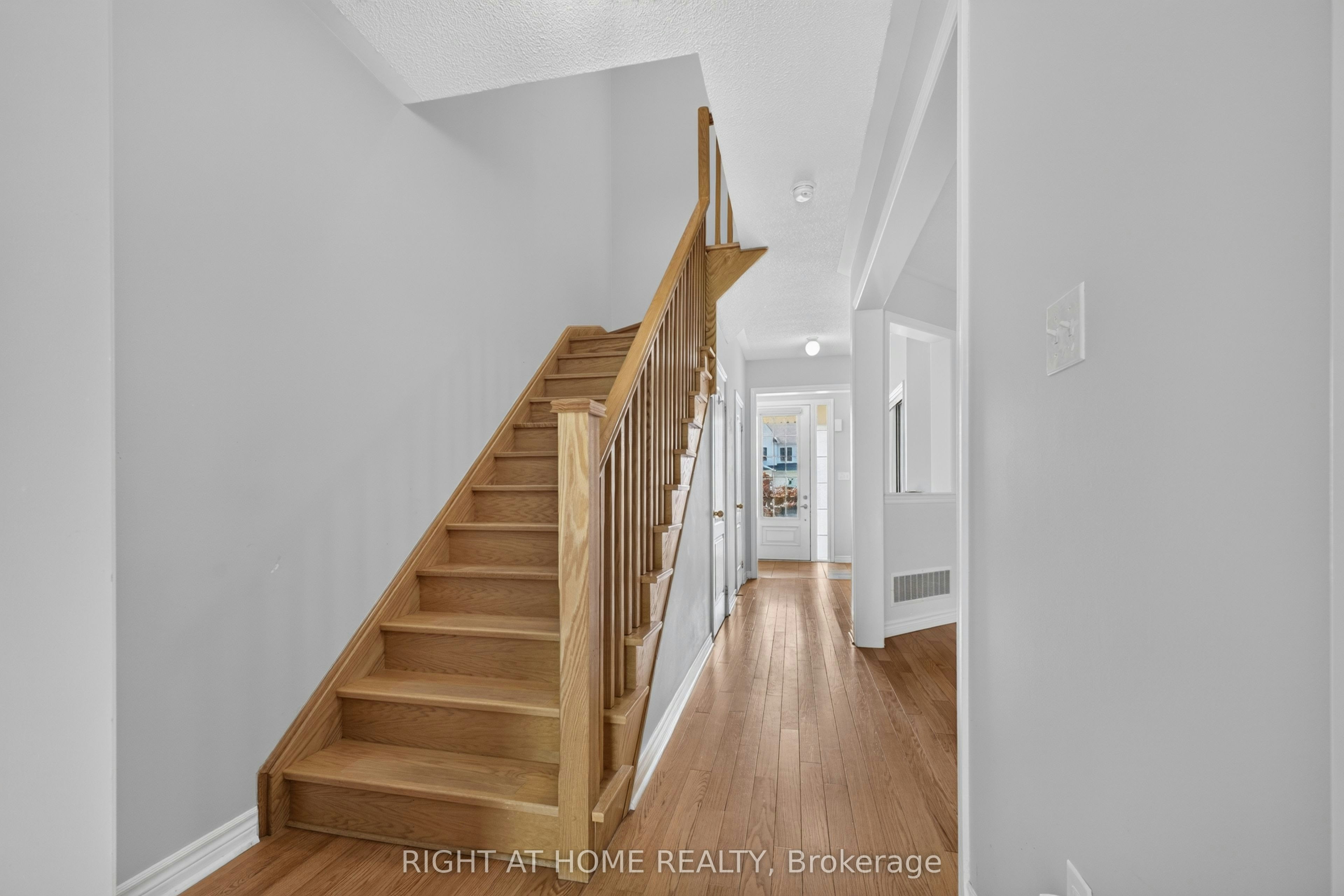 78 Blanchard Crescent, Essa, ON, L3W 0M9 - 10
