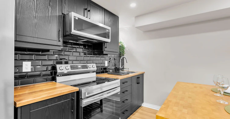 67 Ferdinand Avenue, Vaughan, ON, L6A 3H7 - 13