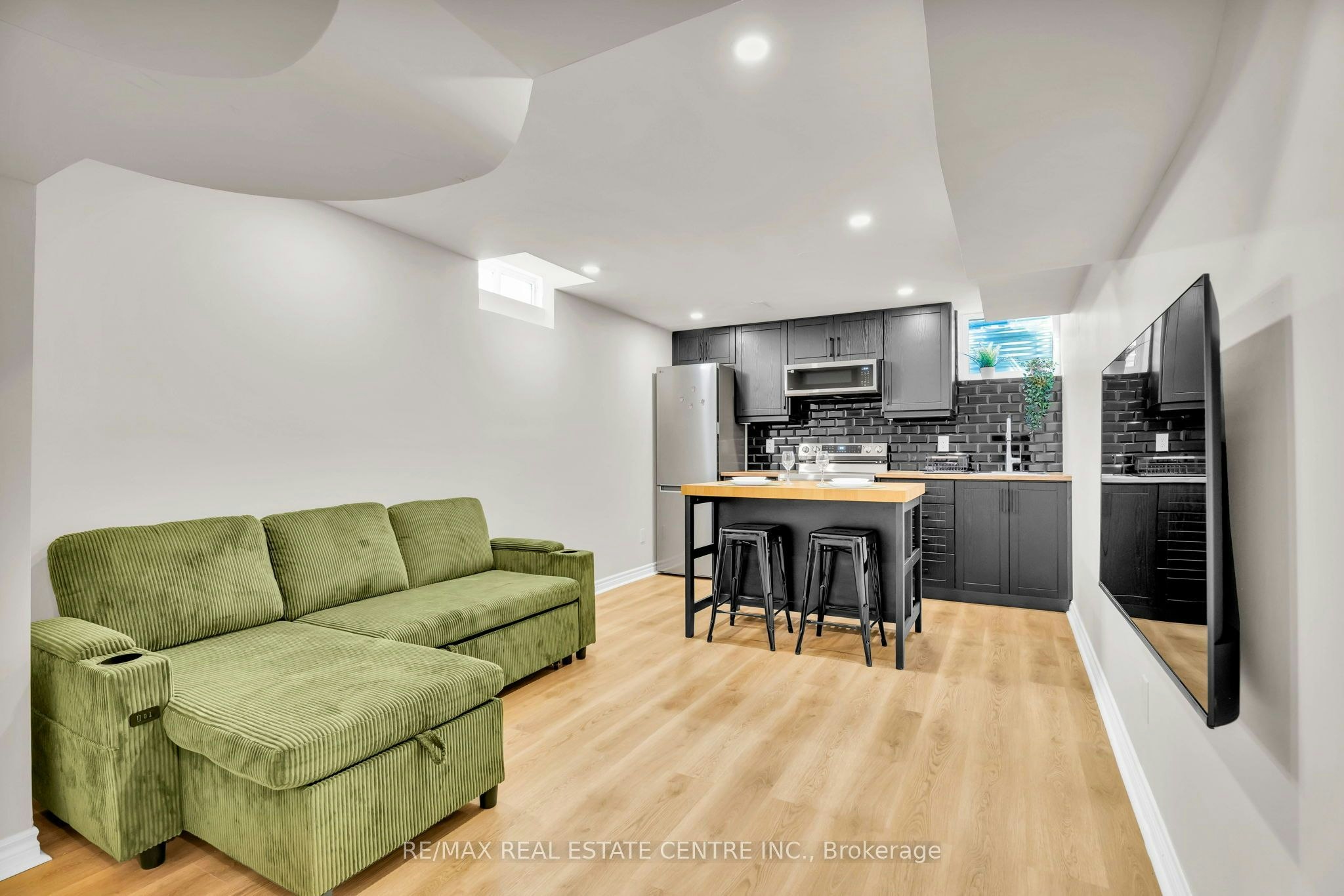 67 Ferdinand Avenue, Vaughan, ON, L6A 3H7 - 7