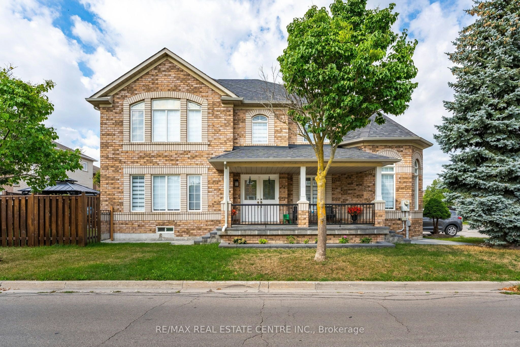 67 Ferdinand Avenue, Vaughan, ON, L6A 3H7